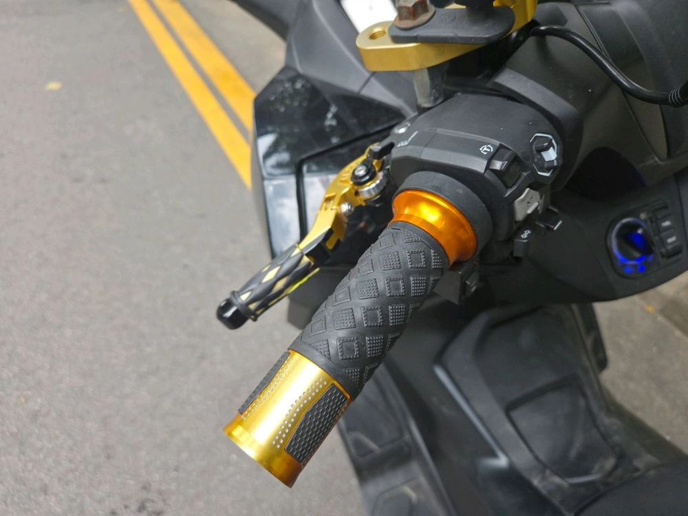 혼다 포르자25년식 350 블랙 탑박스 포함 14804km 이미지