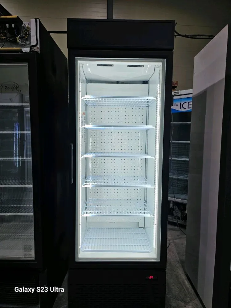 수직냉동고 아이스크림냉동고 냉동쇼케이스 이미지