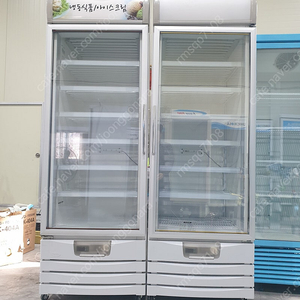 수직냉동고 아이스크림냉동고 냉동쇼케이스 이미지