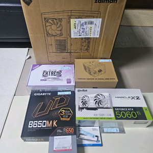 (미개봉)라이젠7500X3D 램16 이엠텍RTX5060Ti 화이트본체!~ 이미지