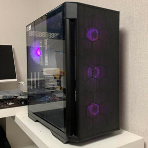 i7-14700kf 게이밍 컴퓨터 반 본체 이미지