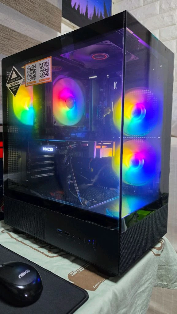 라이젠 5600 rtx3070 ssd 1t 컴퓨터 본체 이미지
