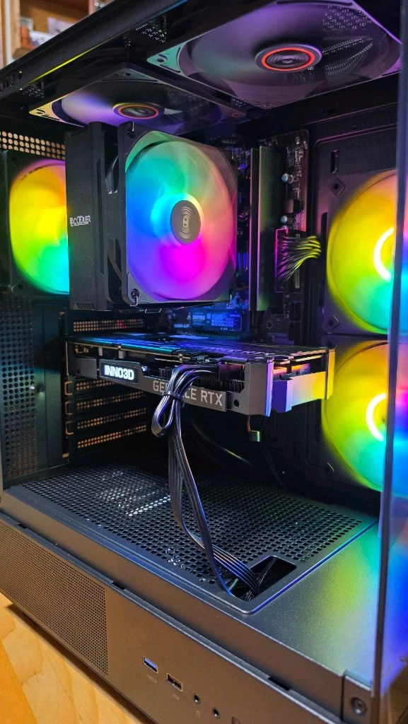 라이젠 5600 rtx3070 ssd 1t 컴퓨터 본체 이미지