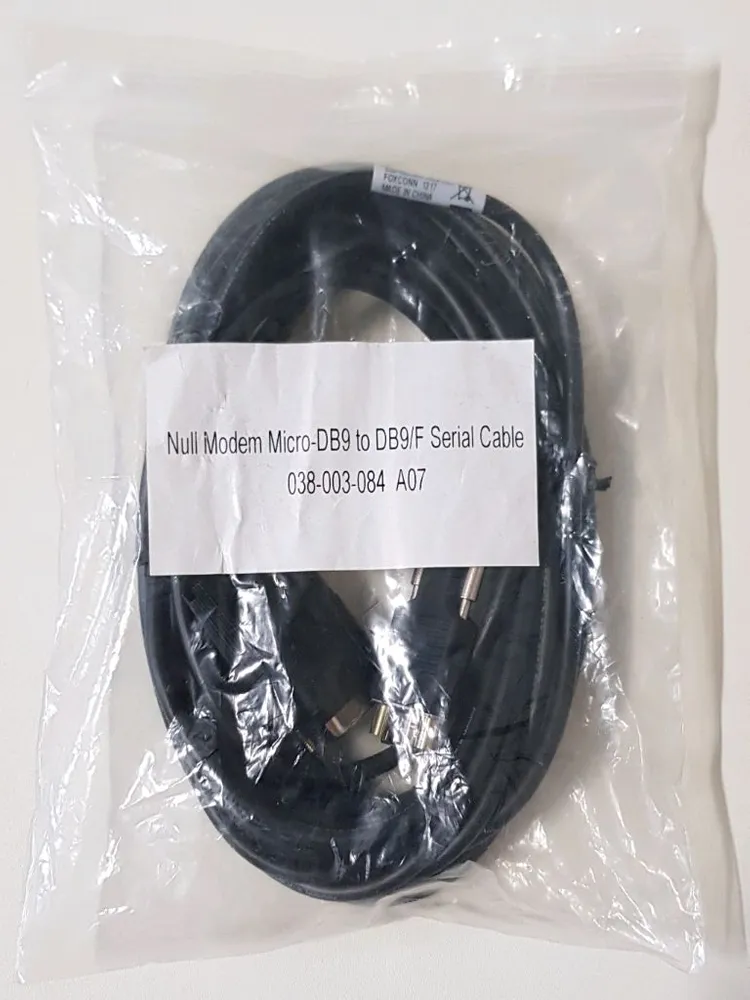 Micro-DB9 to DB9/F 시리얼 케이블 038-003-084 이미지
