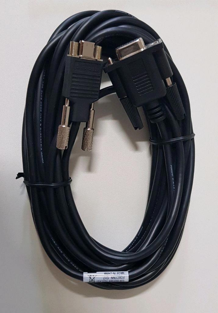Micro-DB9 to DB9/F 시리얼 케이블 038-003-084 이미지