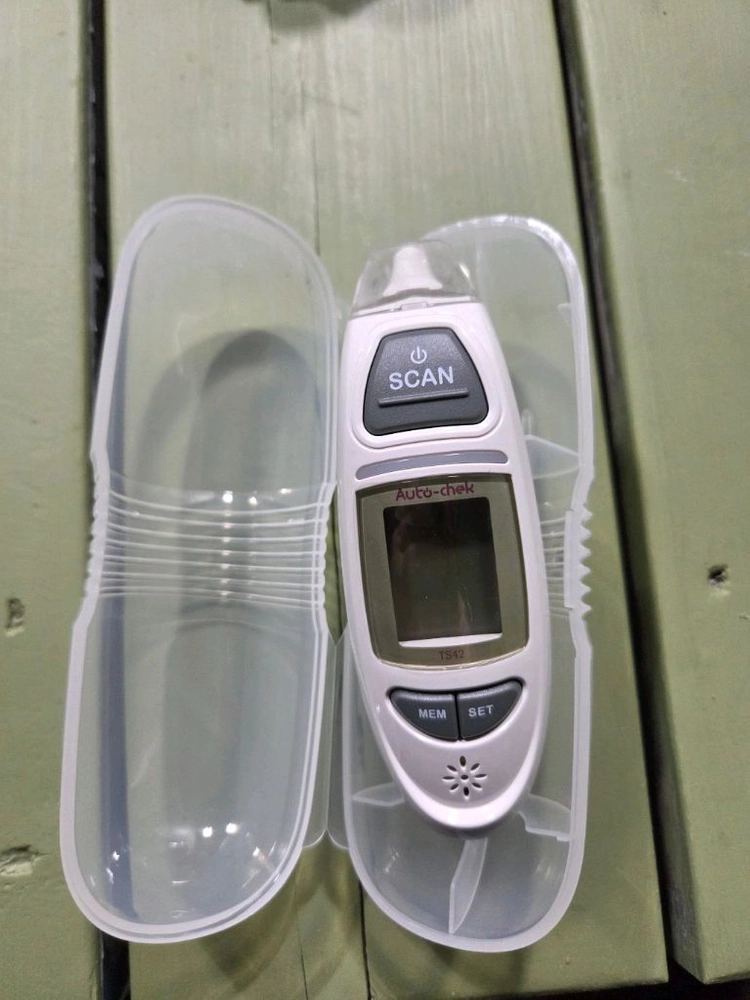 오토첵플러스 귀체온계 TS42 이미지