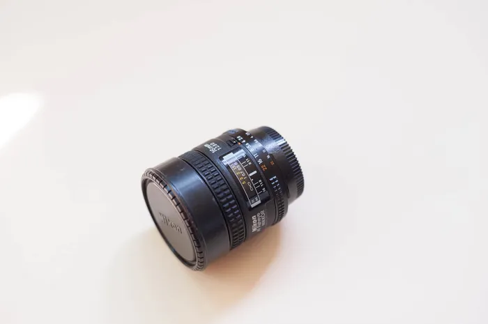 니콘 AF Fisheye 16mm F2.8D 어안렌즈 - 안심되는 중고거래