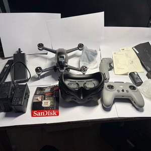 *미사용 새제품 DJI FPV 드론 플라이모어 콤보 이미지