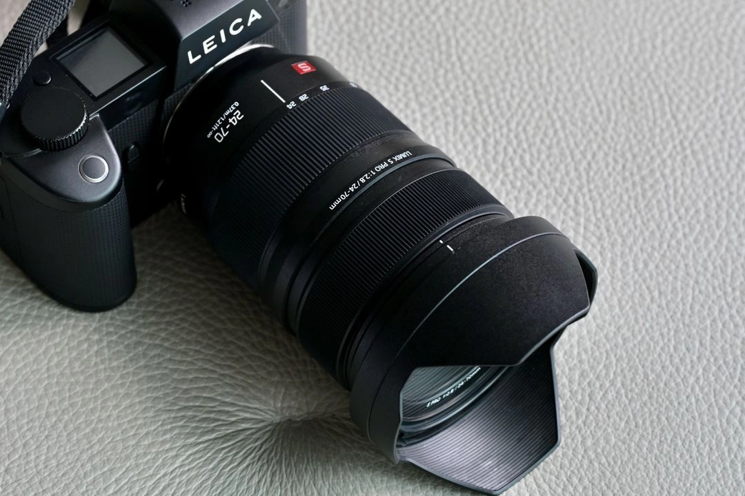 루믹스 s-pro 24-70 (l마운트) - 안심되는 중고거래