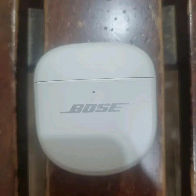 보스 qc 울트라 이어버드2세대 화이트 이미지