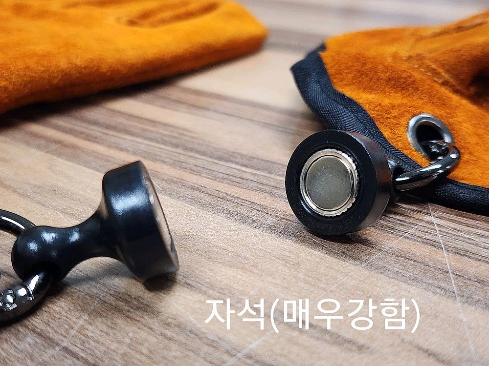 바베큐 장갑 휴대용 내화성 가죽 장갑 야외용 미끄럼 방지 장갑 이미지