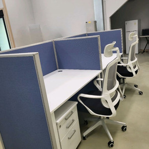 파티션 책상 의자 원탁 철제캐비넷 철재옷장 서랍 책장 수납장 회의용의자 회의용테이블 이미지