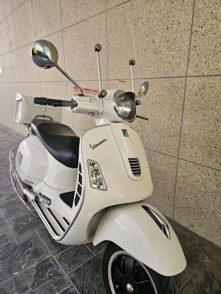 베스파 GTS300 배기튜닝 판매합니다 이미지