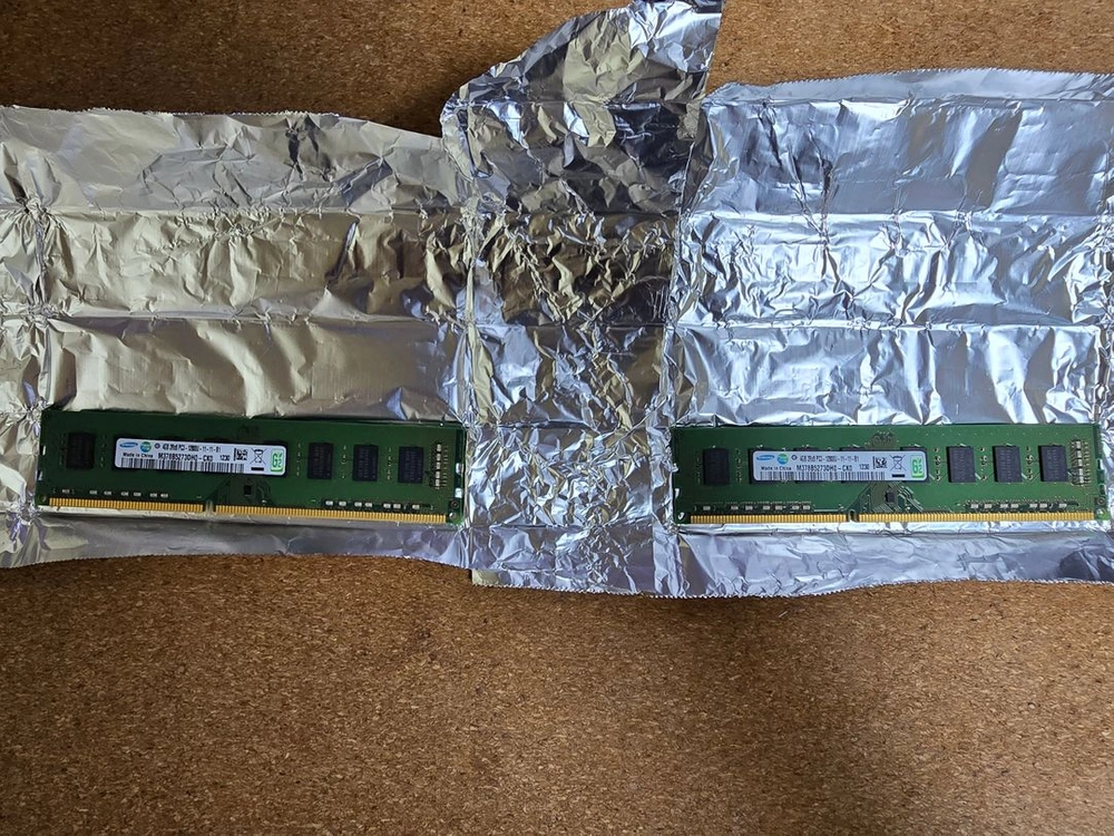 삼성 ddr3 12800U 4GB 2개 일괄판매합니다. 이미지
