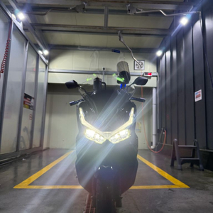 PCX125/25년식 펄블랙/배달 풀세팅/420만원/급매! 이미지