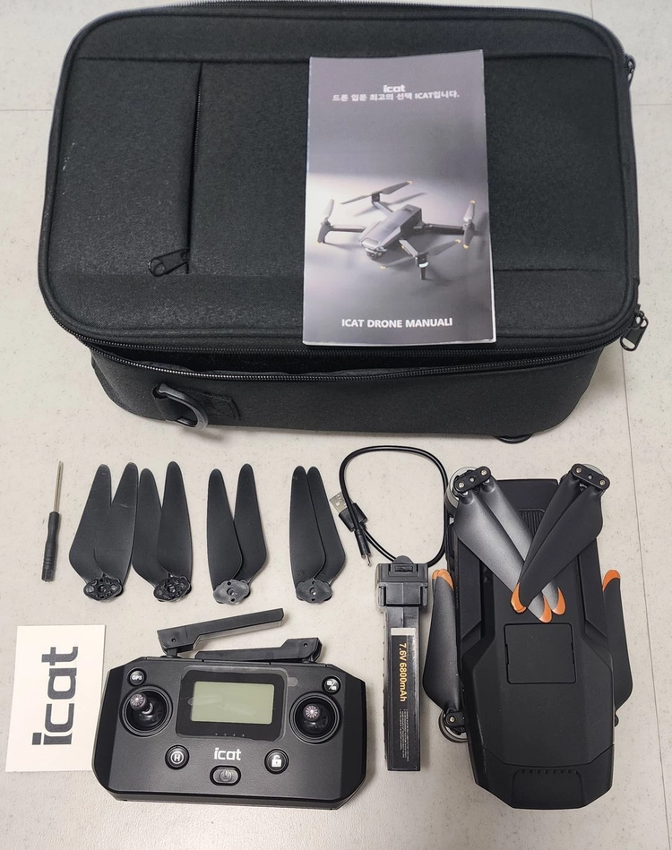 ICAT20 드론 플라이 콤보 (대용량 배터리 6800mAh 2개) 이미지
