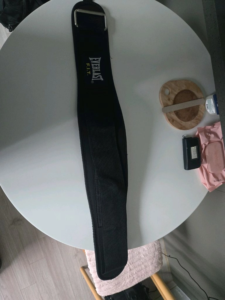 헬스 용품들 판매합니다 가방도 같이 해서 일괄로 드려요! 이미지