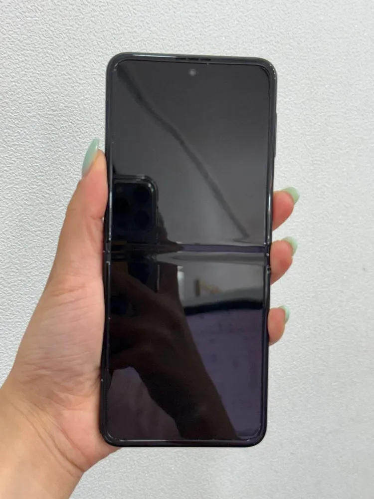 무잔상)갤럭시Z플립3 화이트 256GB Y1999 이미지