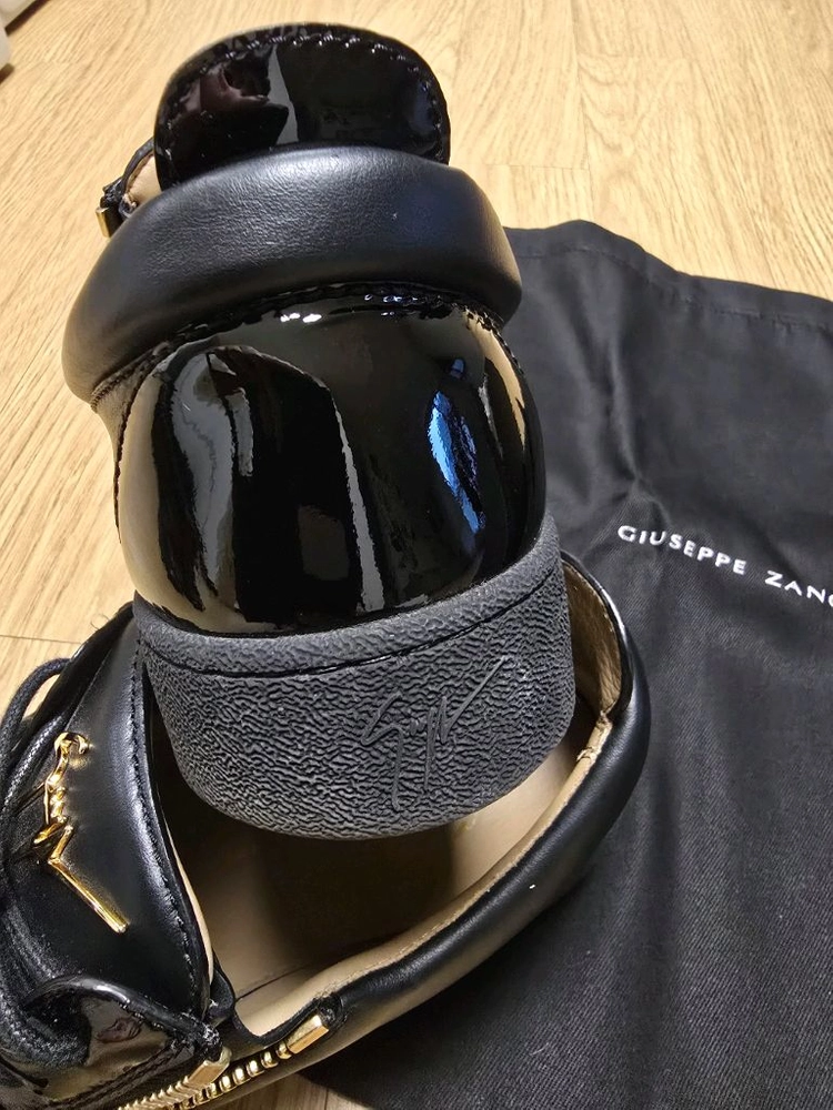 쥬세페자노티 지퍼 디테일 로우탑 스니커즈 로퍼 단화 이미지