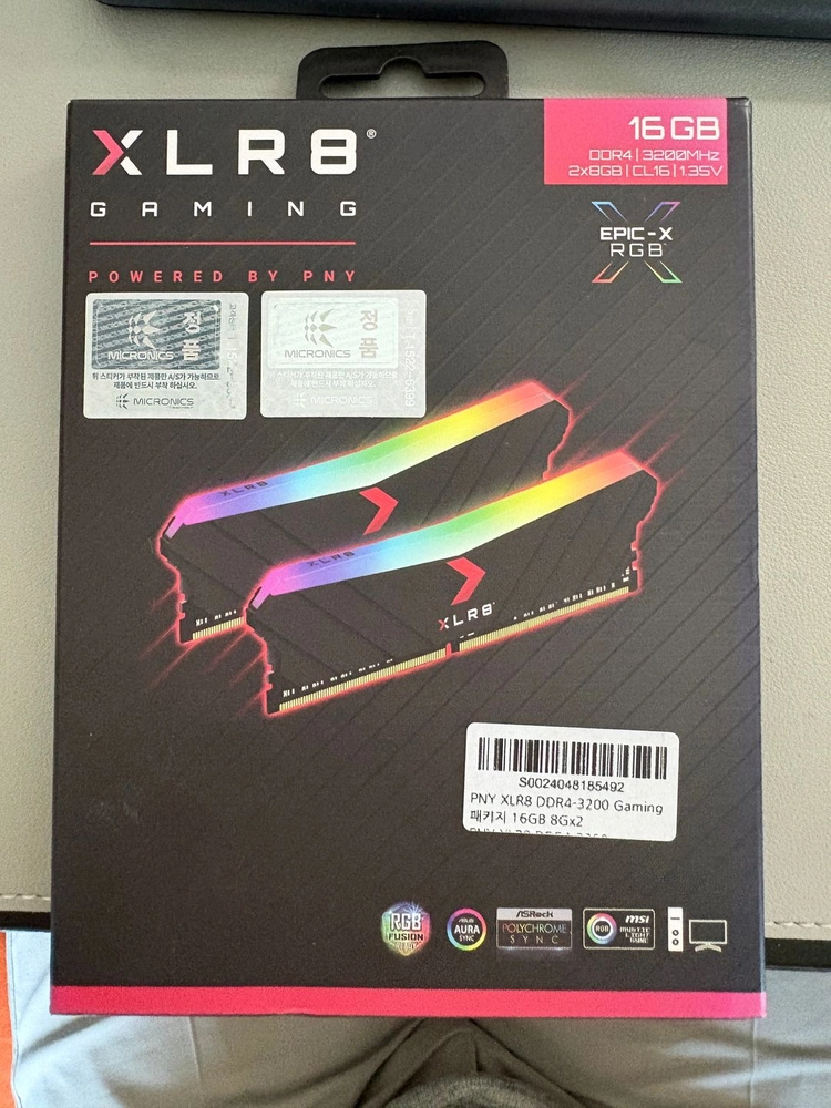 PNY RGB 게이밍 메모리 16GB DDR4-3200(8GX2) 이미지