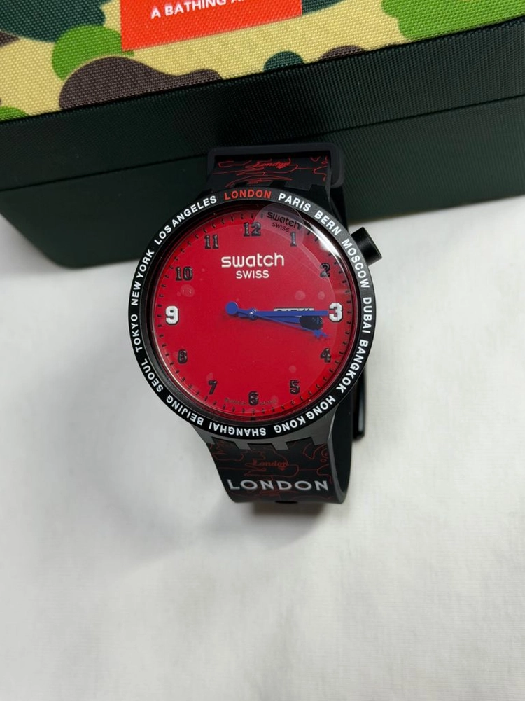 베이프 스와치 콜라보 시계 빅볼드 런던에디션 한정판 swatch bape 이미지