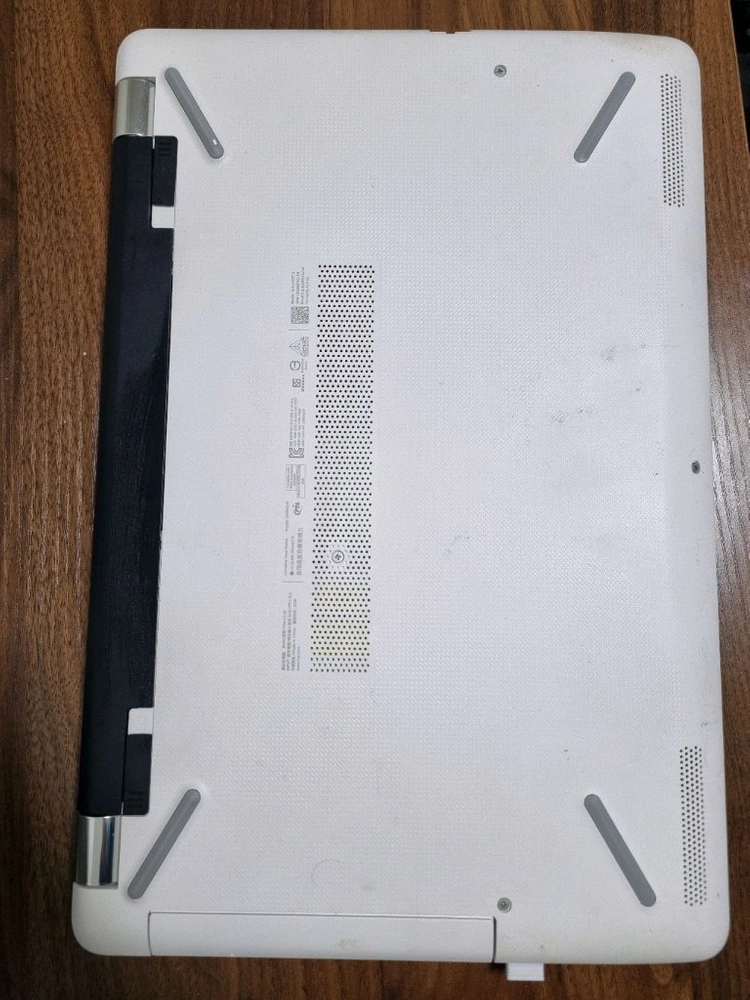 HP 3168NGW 화이트 서브용 노트북, 웨스턴디지털 1테라 외장하드포함 이미지