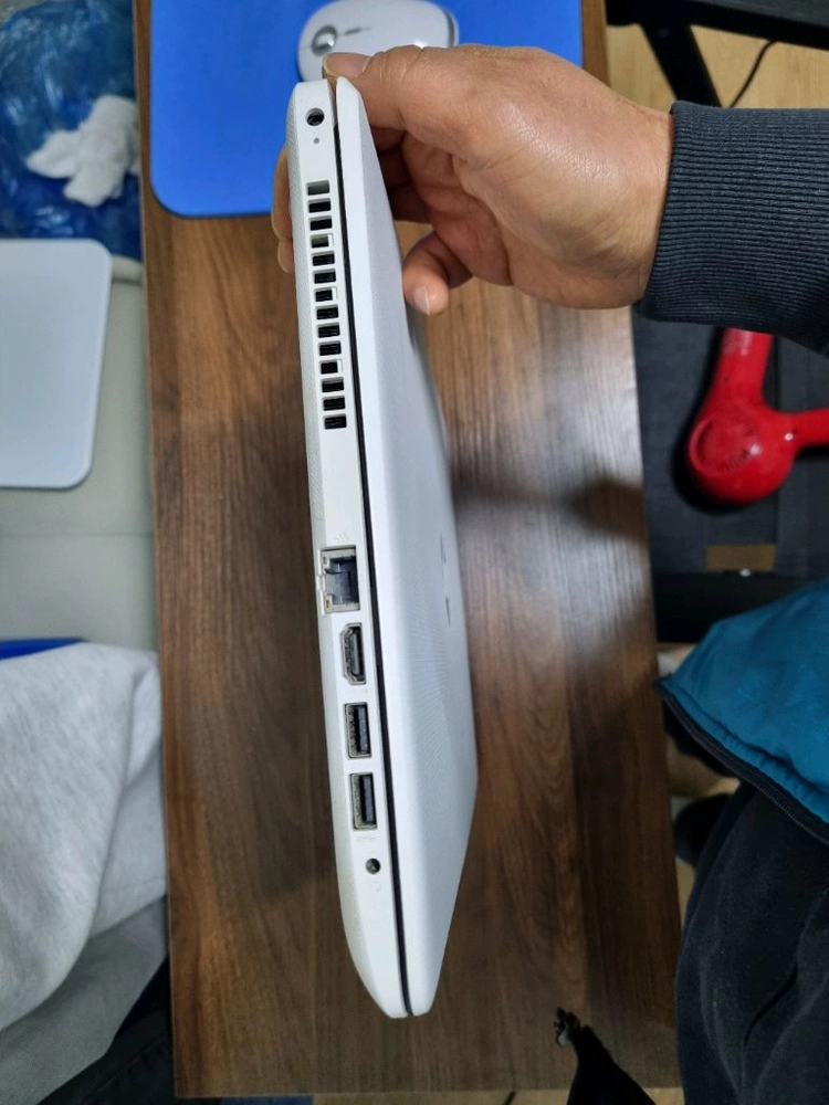 HP 3168NGW 화이트 서브용 노트북, 웨스턴디지털 1테라 외장하드포함 이미지