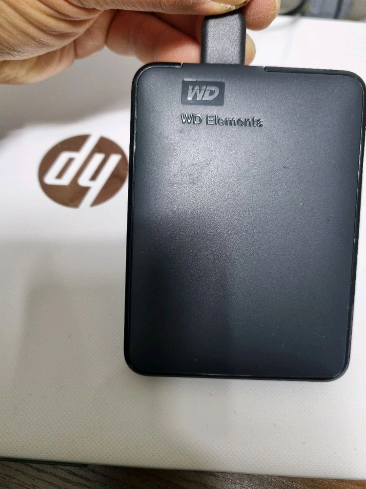 HP 3168NGW 화이트 서브용 노트북, 웨스턴디지털 1테라 외장하드포함 이미지