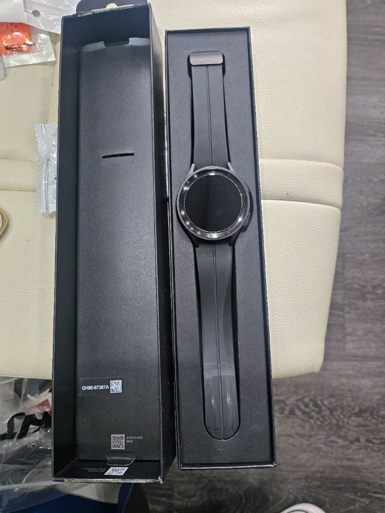 갤럭시워치5프로lte 45mm팝니다 - 안심되는 중고거래