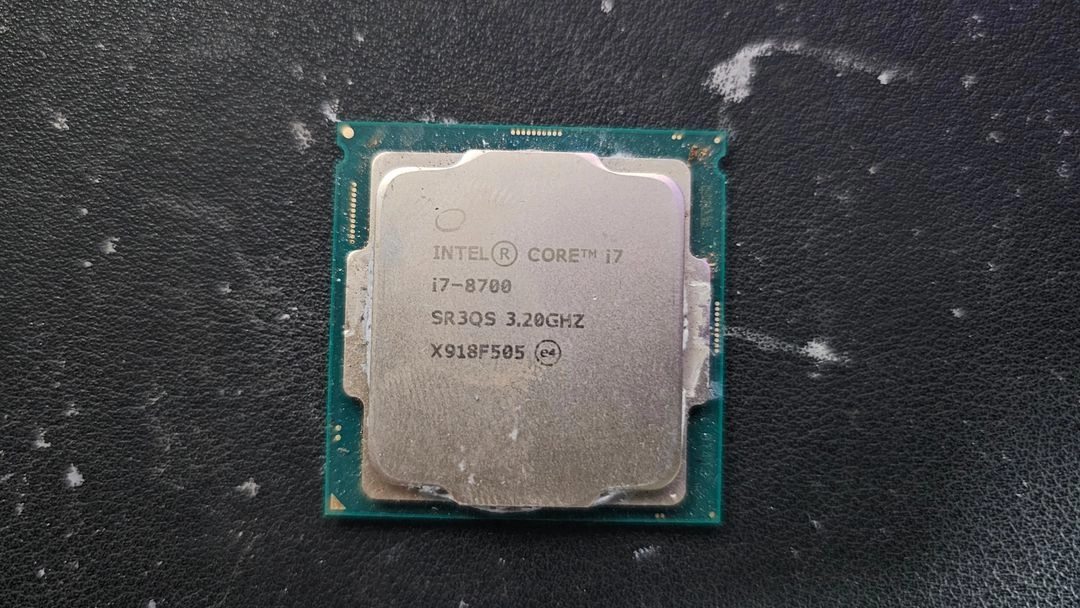 인텔 i7-8700 cpu 팔아요 이미지