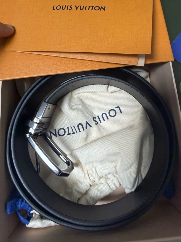 루이비통 슬렌더 리버서블 벨트 35mm 미사용 풀박 이미지