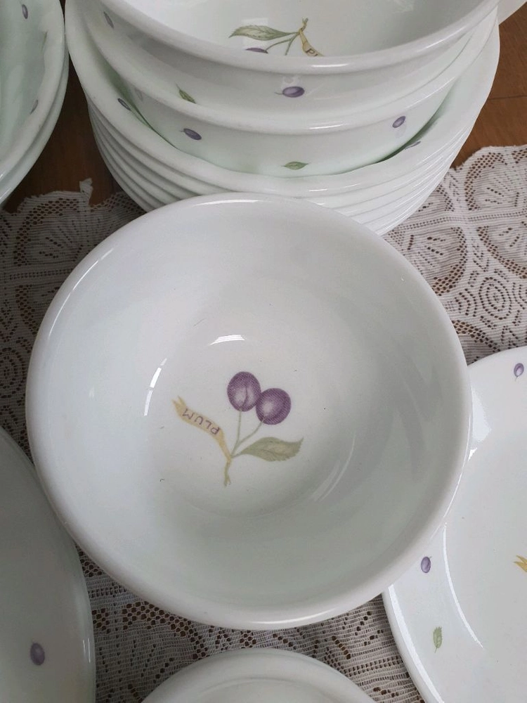 빈티지 코렐 플럼 개당값 이미지