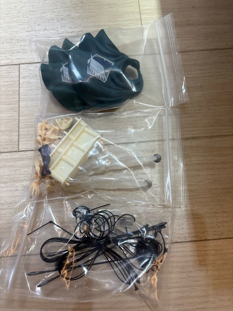 피그마 진격의 거인 에렌 미카사 이미지