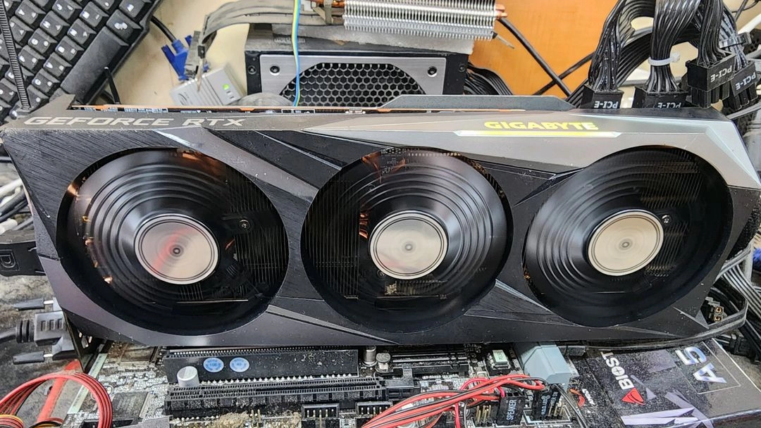 기가바이트 RTX 3070 8G 판매합니다 - 안심되는 중고거래