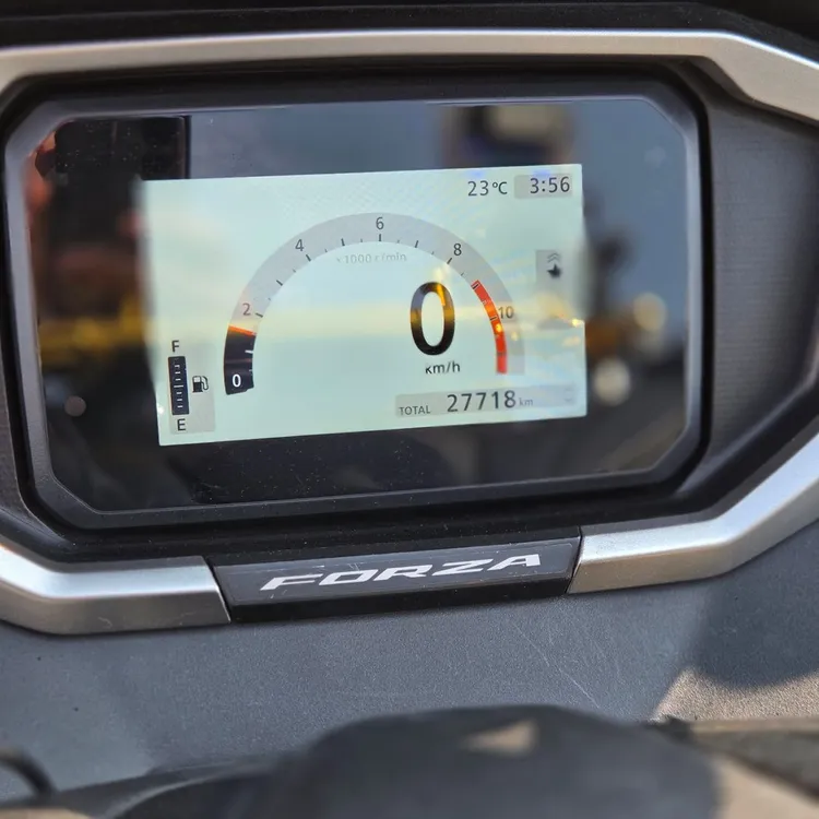 혼다 포르자350 25년식 2만7천km 배달셋팅 바이크 판매합니다. 이미지