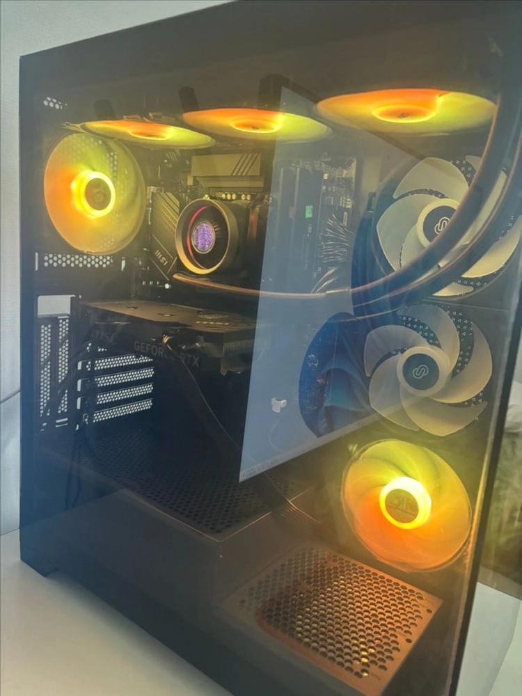 i7 14700k rtx4060 ddr5 32g 게이밍 pc본체팝니다 이미지