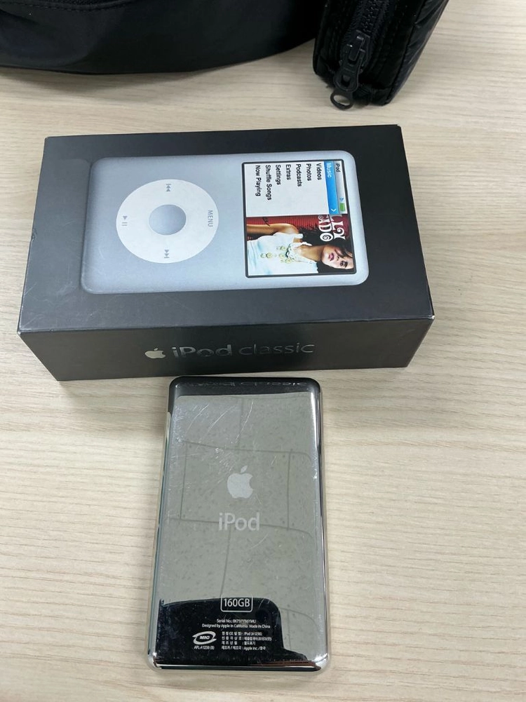클래식 MP3 플레이어 16GB 이미지