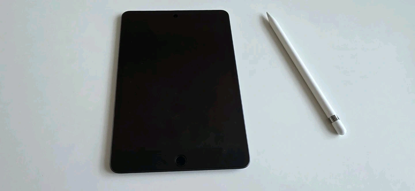 애플 아이패드 미니5 스페이스그레이 64GB 셀롤러+펜슬 팝니다 이미지