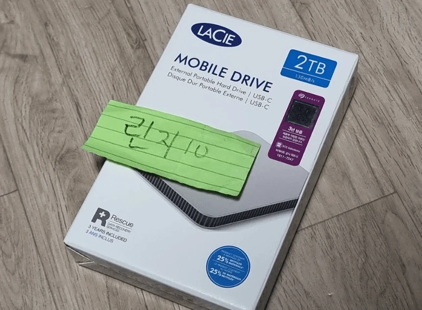 C타입 썬더볼트4 외장하드 LaCie Mobile Drive USB-C Gen2 (2TB) 풀박스 팝니다 이미지