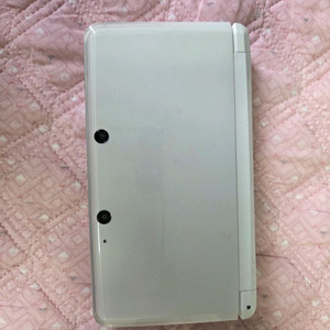 닌텐도 3ds 본체 + 충전기 이미지