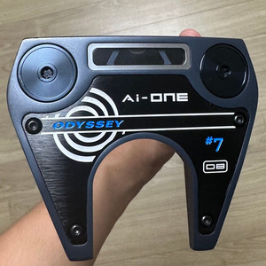 ODYSSEY Ai-one / PI RH OD AI-ONE-SEVEN DB PSTL 34 JV 퍼터 이미지