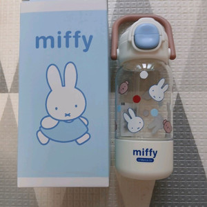 미피 트라이탄 텀블러 590ml 빨대물병 휴대용컵 이미지