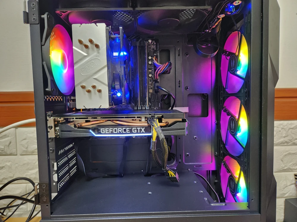 8700K, 1660 SUPER 컴퓨터본체 이미지