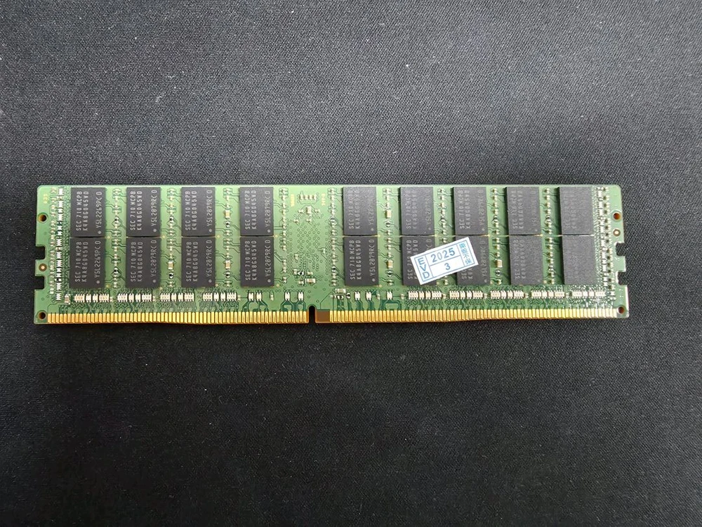 [RAM] 삼성 서버용 DDR4 32GB 램 (PC4-2133P / Cisco 인증) 이미지