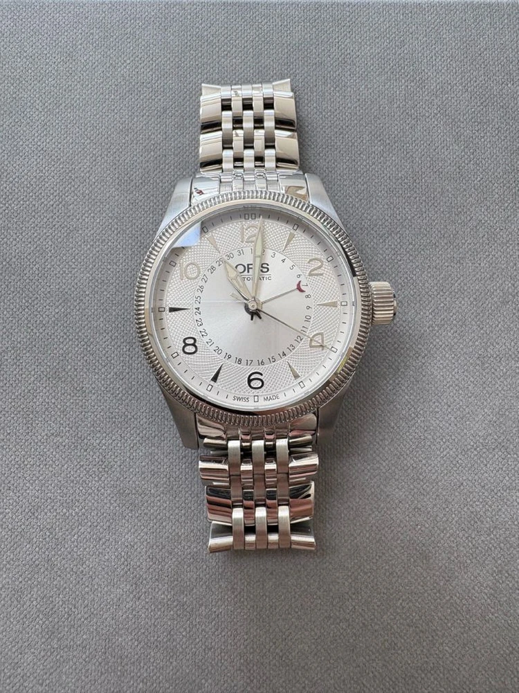 오리스 빅크라운 포인터데이트40mm - 안심되는 중고거래
