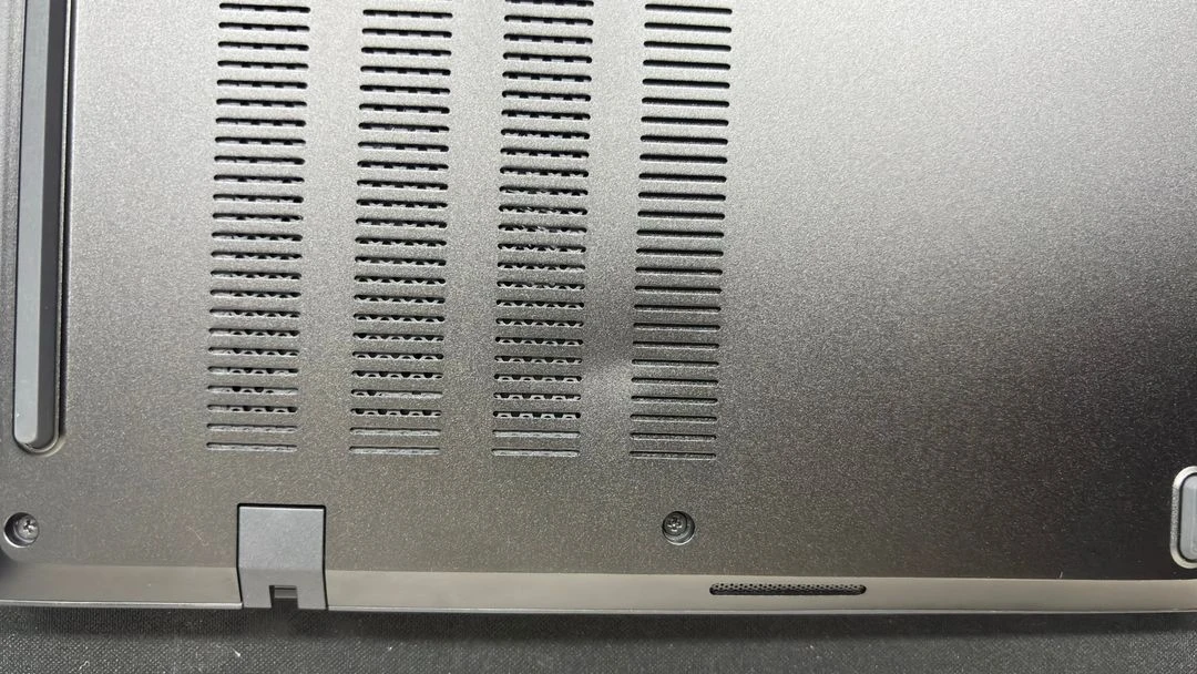 [A급중고] 레노버 씽크패드 E14 GEN6 125U/16G/512G 외관/배터리최상 노트북 이미지