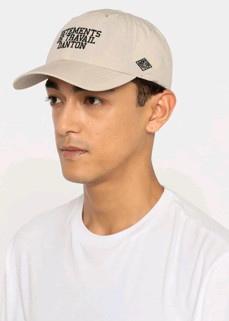 단톤 모자 이미지