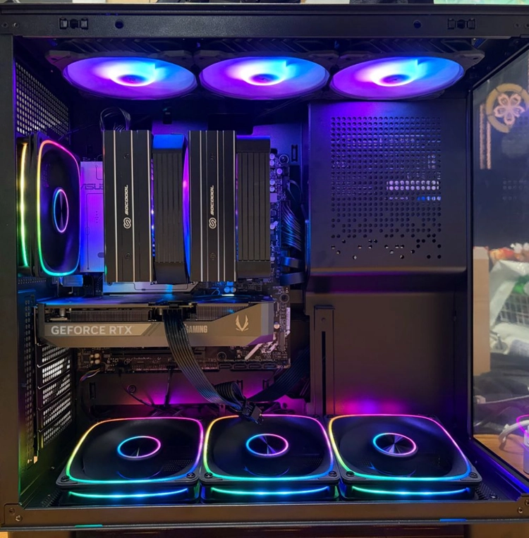 [새제품] 9600x + 5060TI 컴퓨터 팝니다 이미지