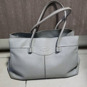 토즈 TODS 가죽 쇼퍼백 이미지