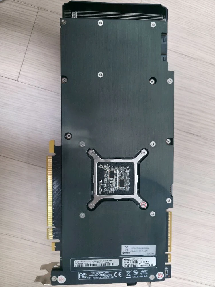 이엠텍 HV RTX 2070 SUPER 블랙 몬스터 OC D6 8GB 이미지